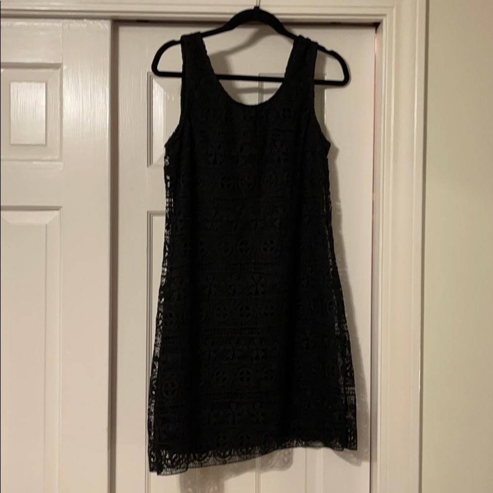 Black Lace Sleeveless Dress